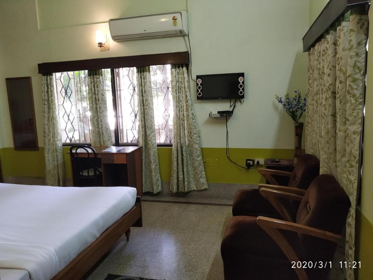 Riverview Guest House Guwahati Bagian luar foto