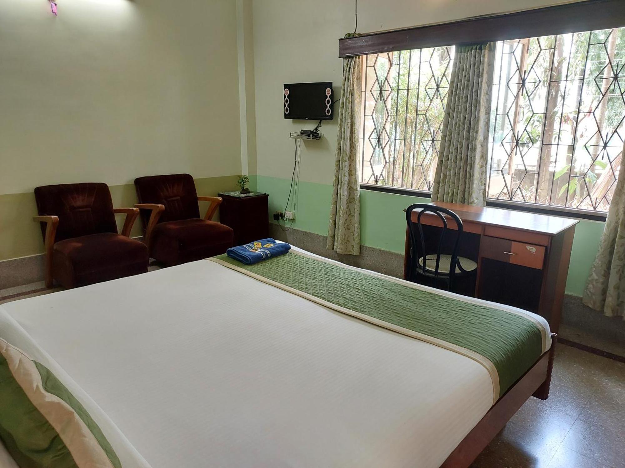 Riverview Guest House Guwahati Bagian luar foto