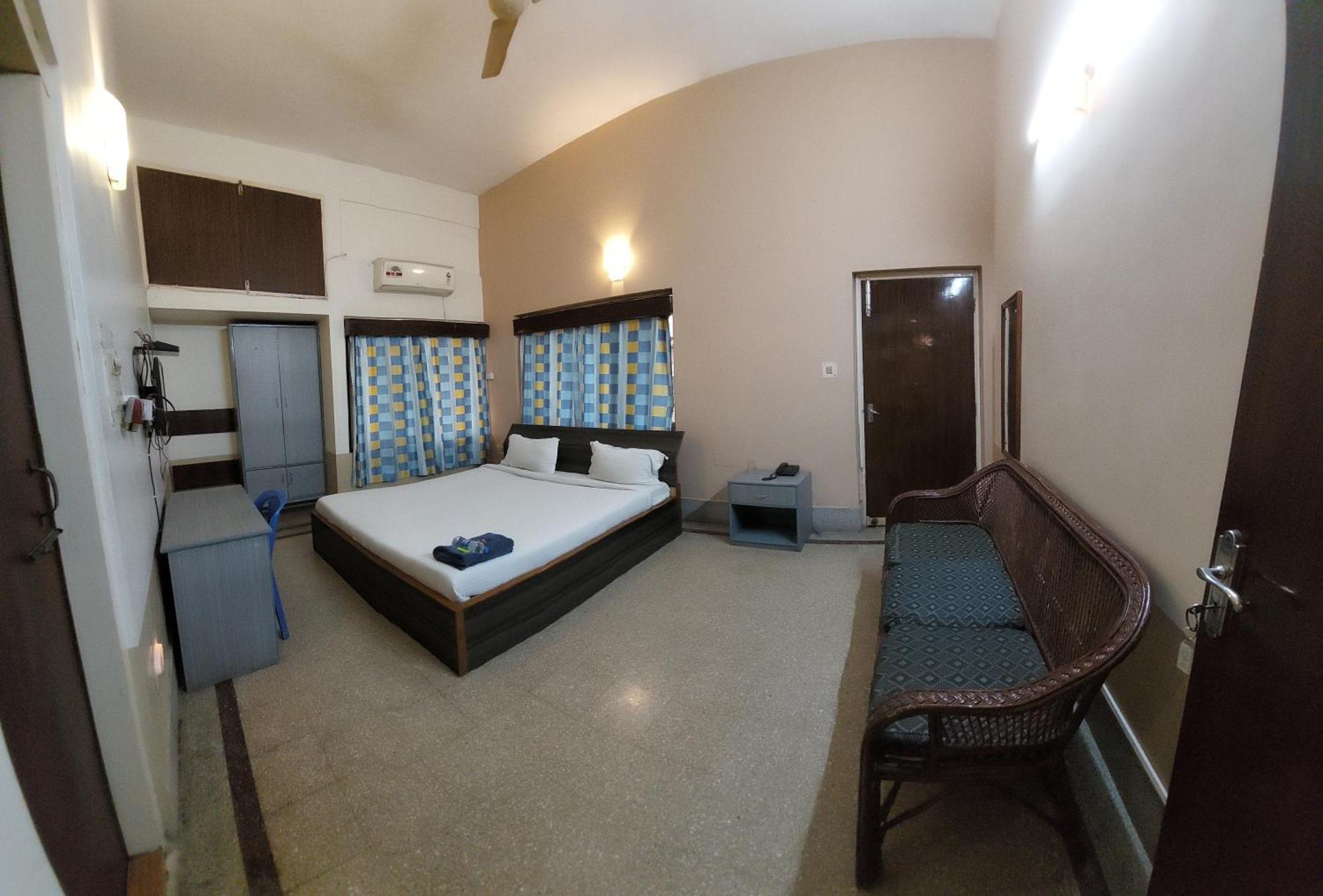 Riverview Guest House Guwahati Bagian luar foto